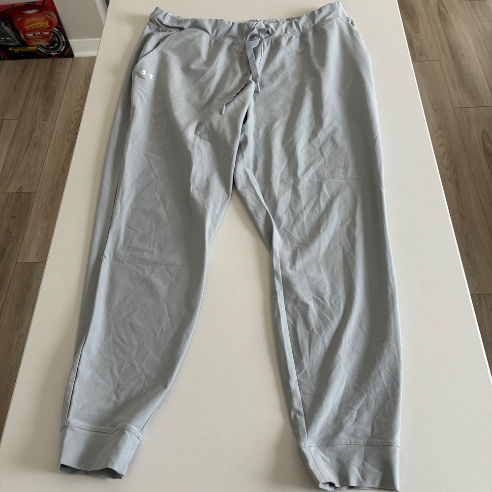 Under Armour Women's Gray Jogger Sweatpants Lightweight Athletic Comfort‎ XL